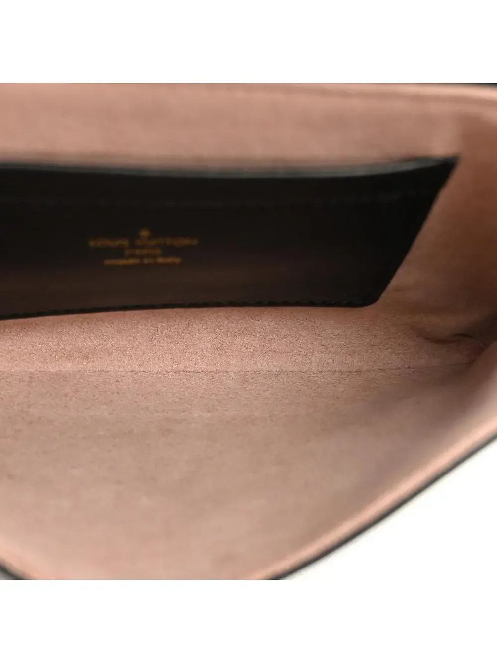 Louis Vuitton Lambskin Embossed #339424L19B